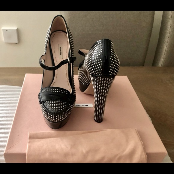 AUTHENTIC MIU MIU PATENT LEATHER HEELS $950 36 - Picture 8 of 16